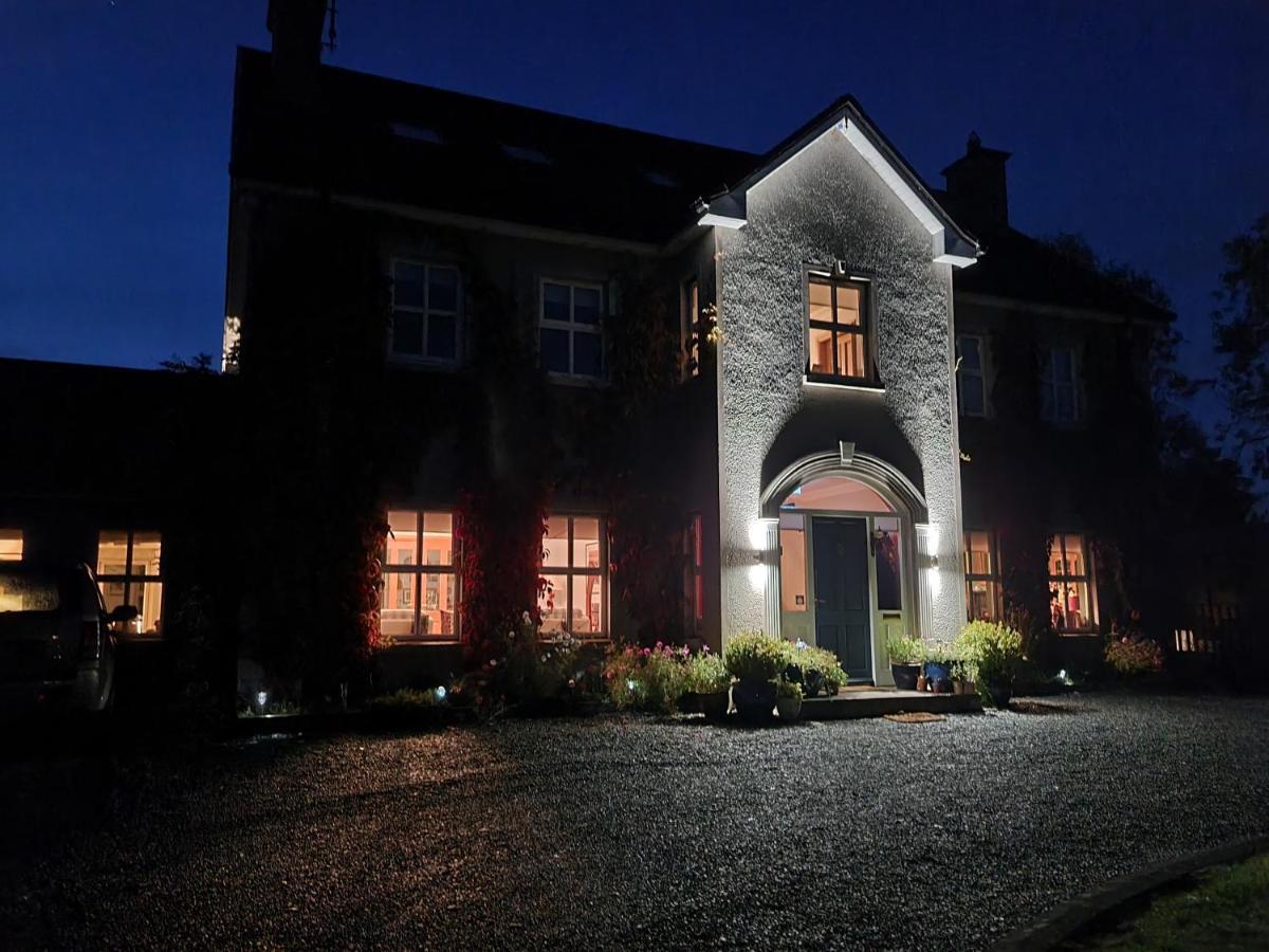 Lynster House Hotell Monaghan Eksteriør bilde