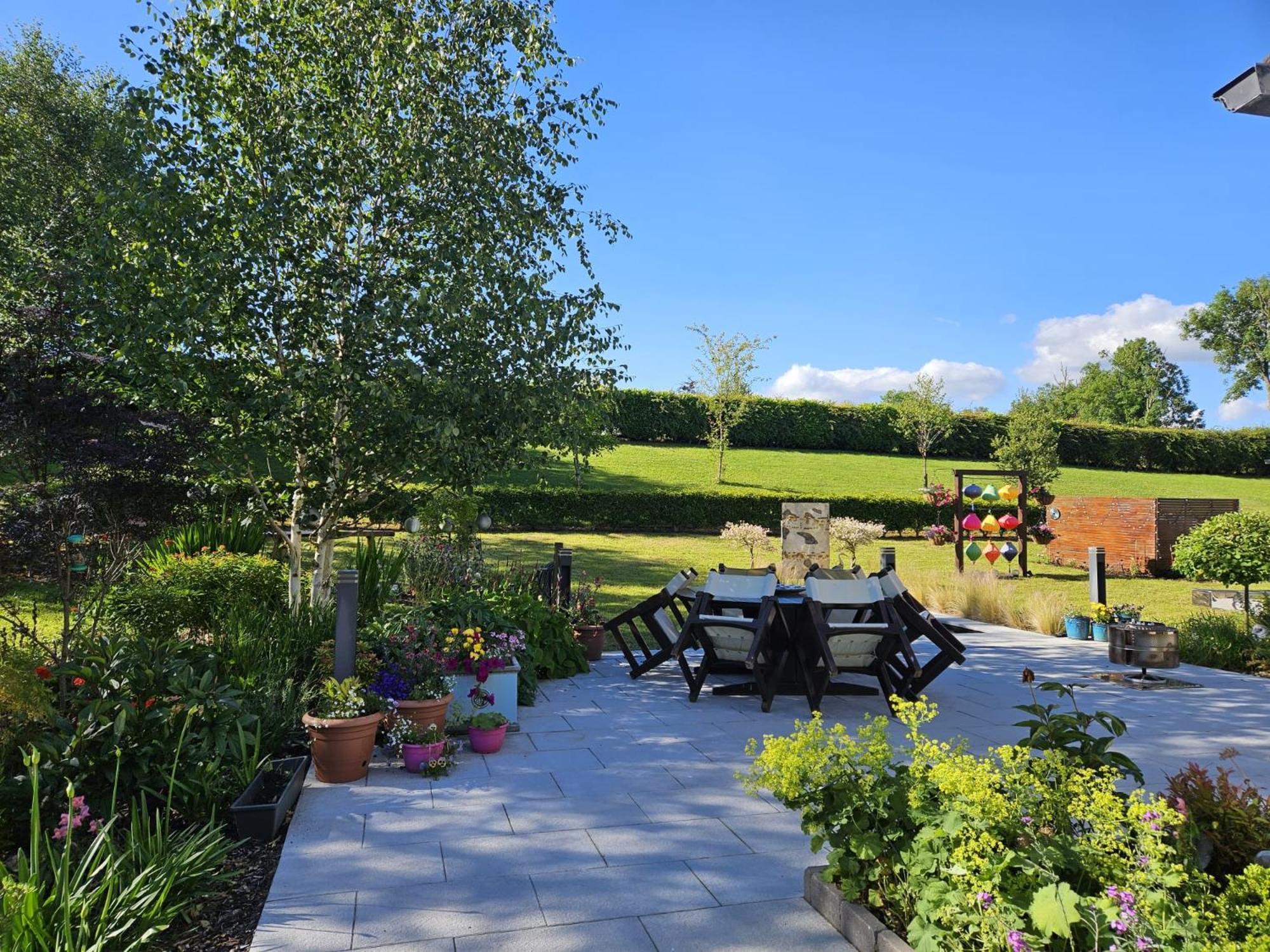 Lynster House Hotell Monaghan Eksteriør bilde